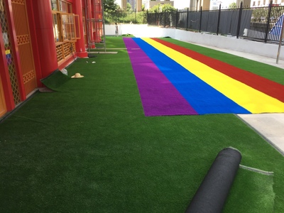 南湖027社区立德幼儿园人造草坪活动区